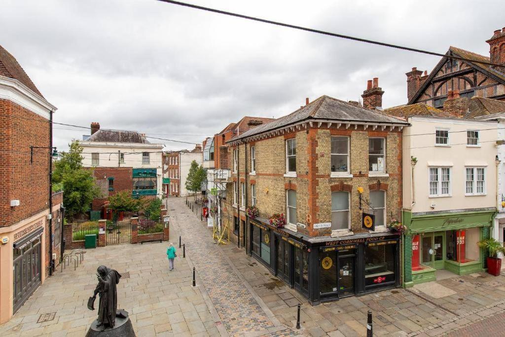 The Most Central Apartment In Canterbury Stunning Interiors, Fully Equipped, City Views And Free Wifi! 외부 사진